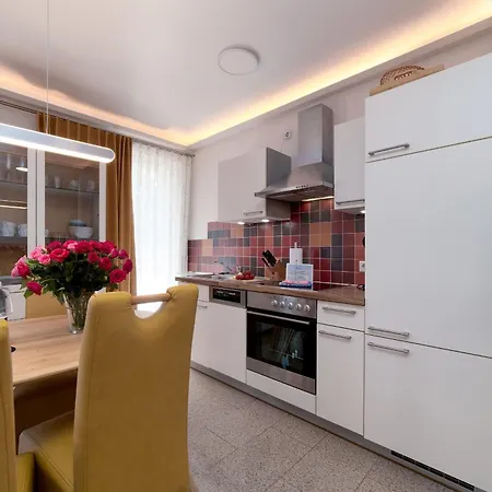 Apartman Nause-fewo Buchenfreund Mit Und Freizeit *