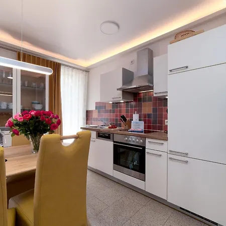 Apartman Nause-fewo Buchenfreund Mit Und Freizeit Sassnitz