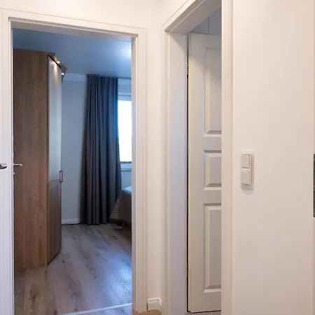 Nause-fewo Buchenfreund Mit Und Freizeit Apartman Sassnitz